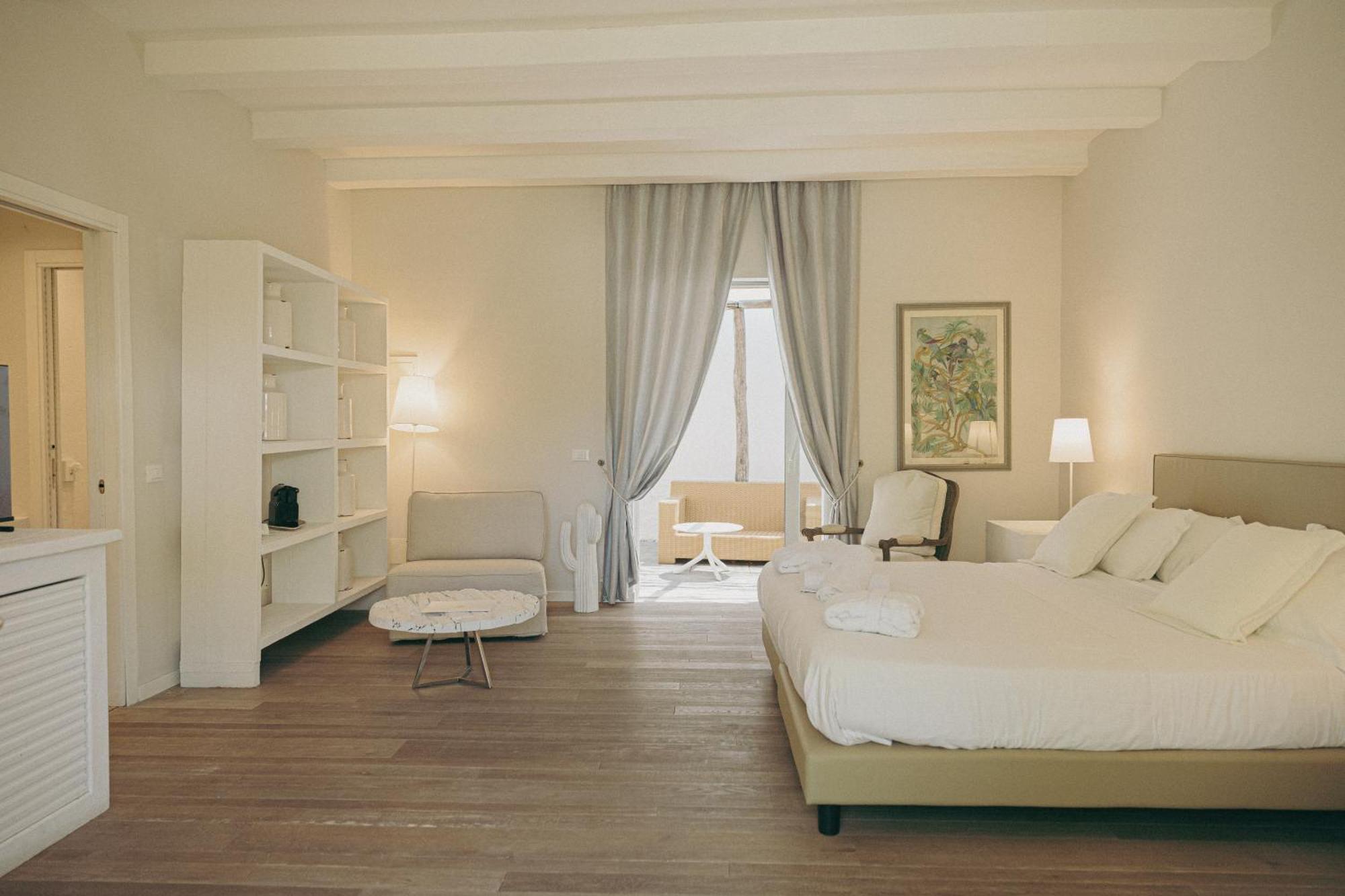 Relais Corte Degli Aragonesi Hotel